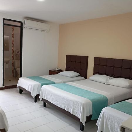 בארנקווילה Hotel Exito Barranquilla מראה חיצוני תמונה